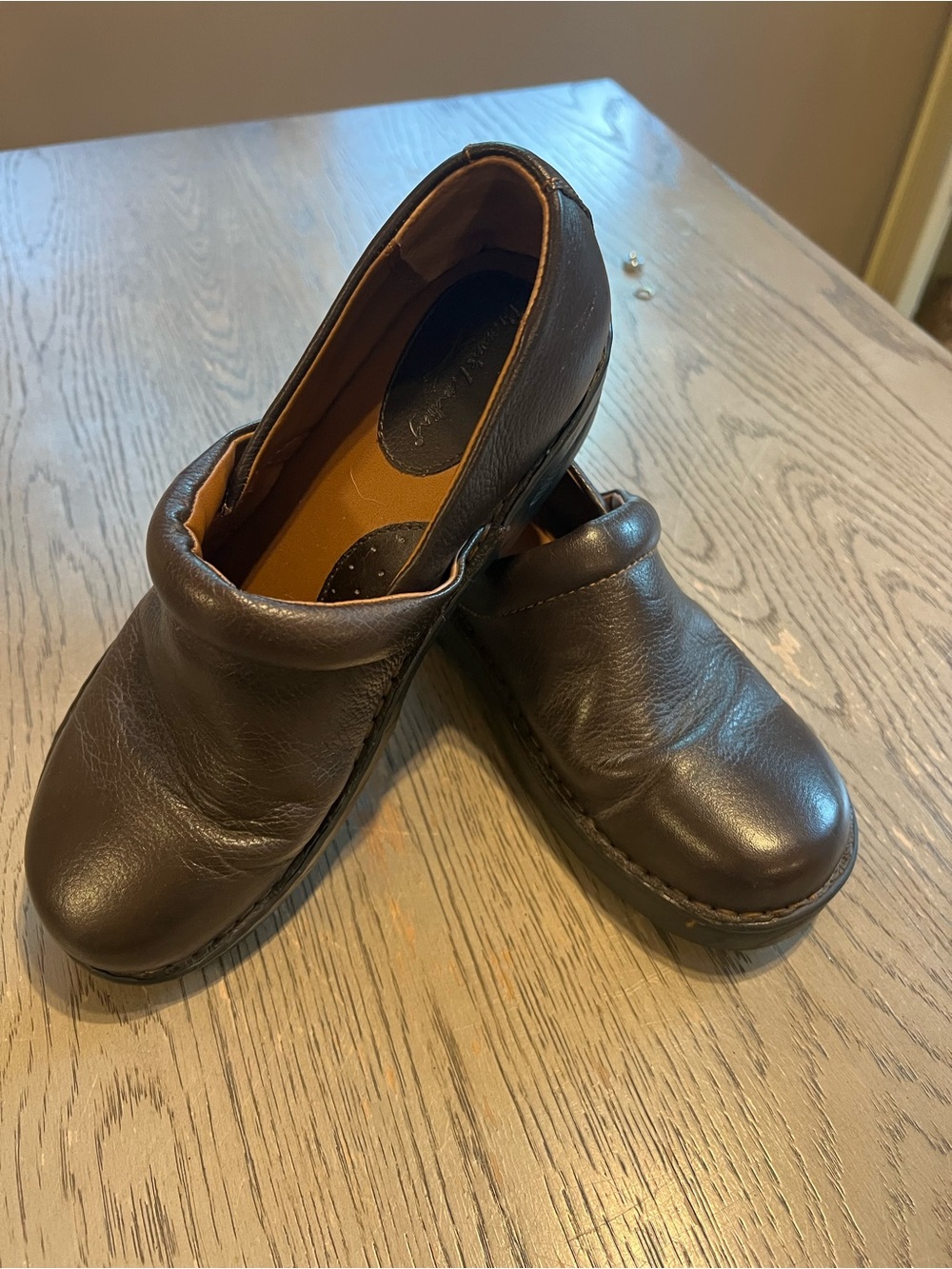 Women's Brown Leather Slip-On Clogs - Comfortable Everyday Mules